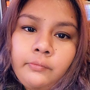 Meet your Posher, Claudia